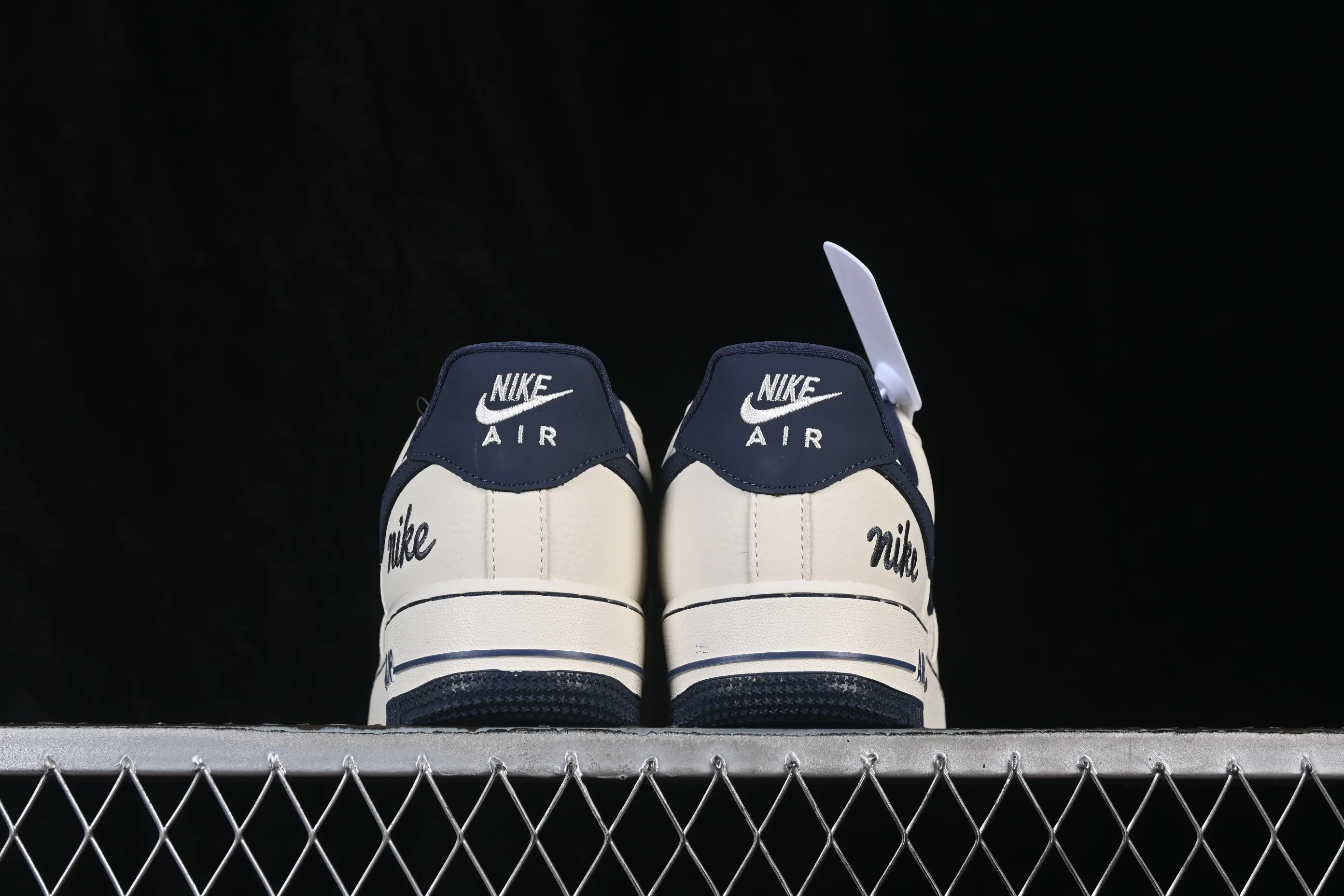 All categories Nk Air Force 1 Air Force series Nk Air Force 1 Low Air Force low-top Nike Air Force 1'07 Low off-white navy Air Force 1 low-top casual sneakers FV3694-110